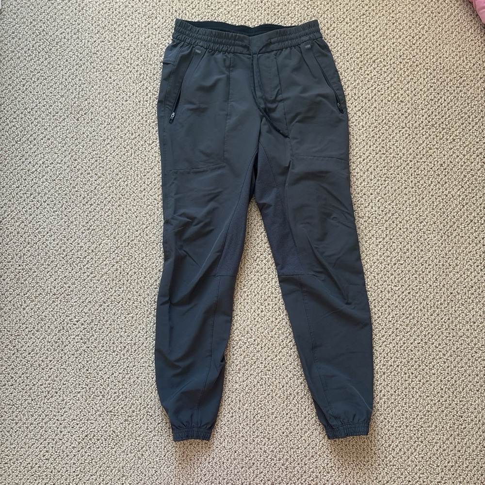 Lululemon Black Lightweight Jogger Pants Size Small